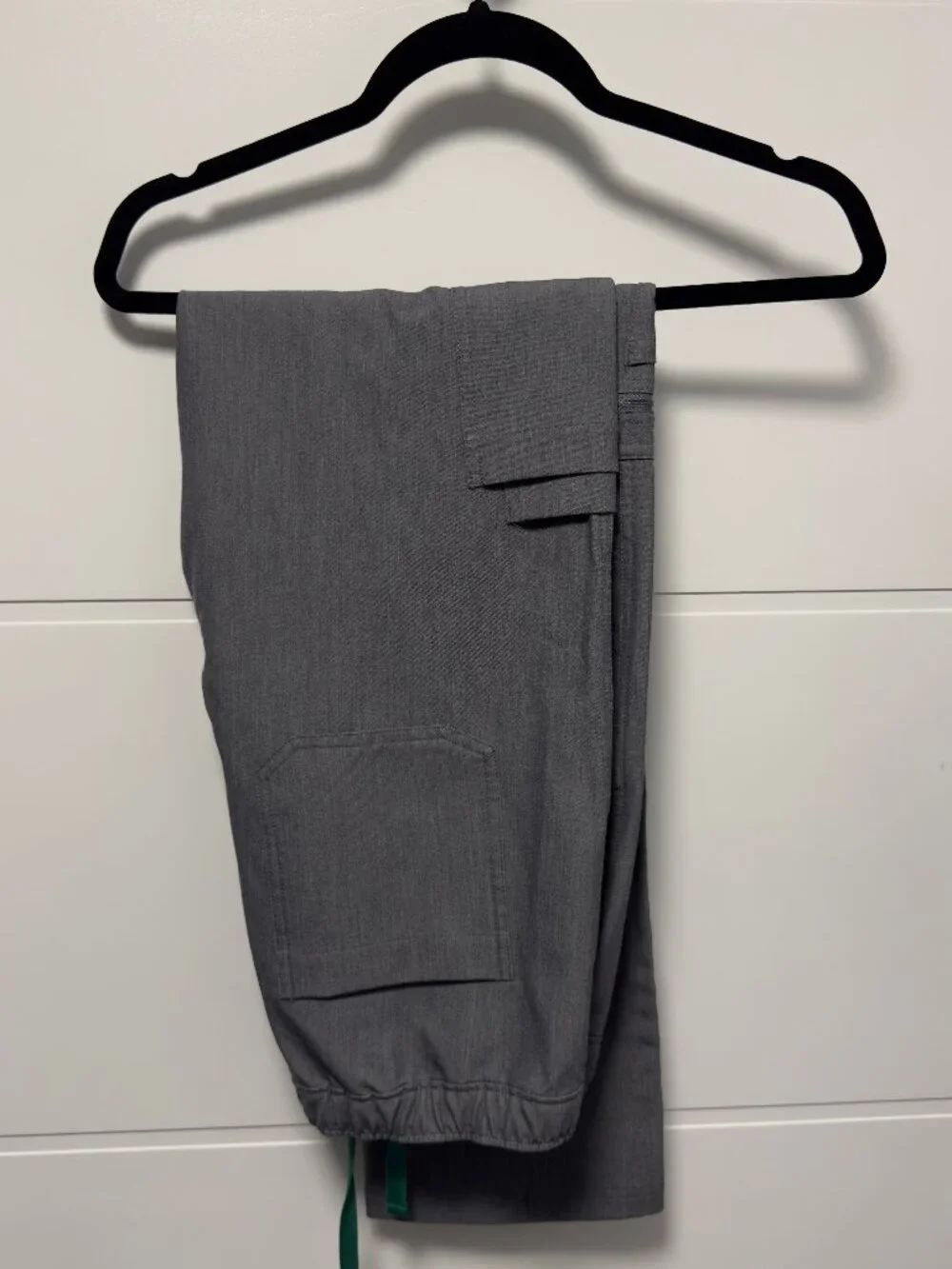 Grey Figs Scrub Set (Top + Pants)